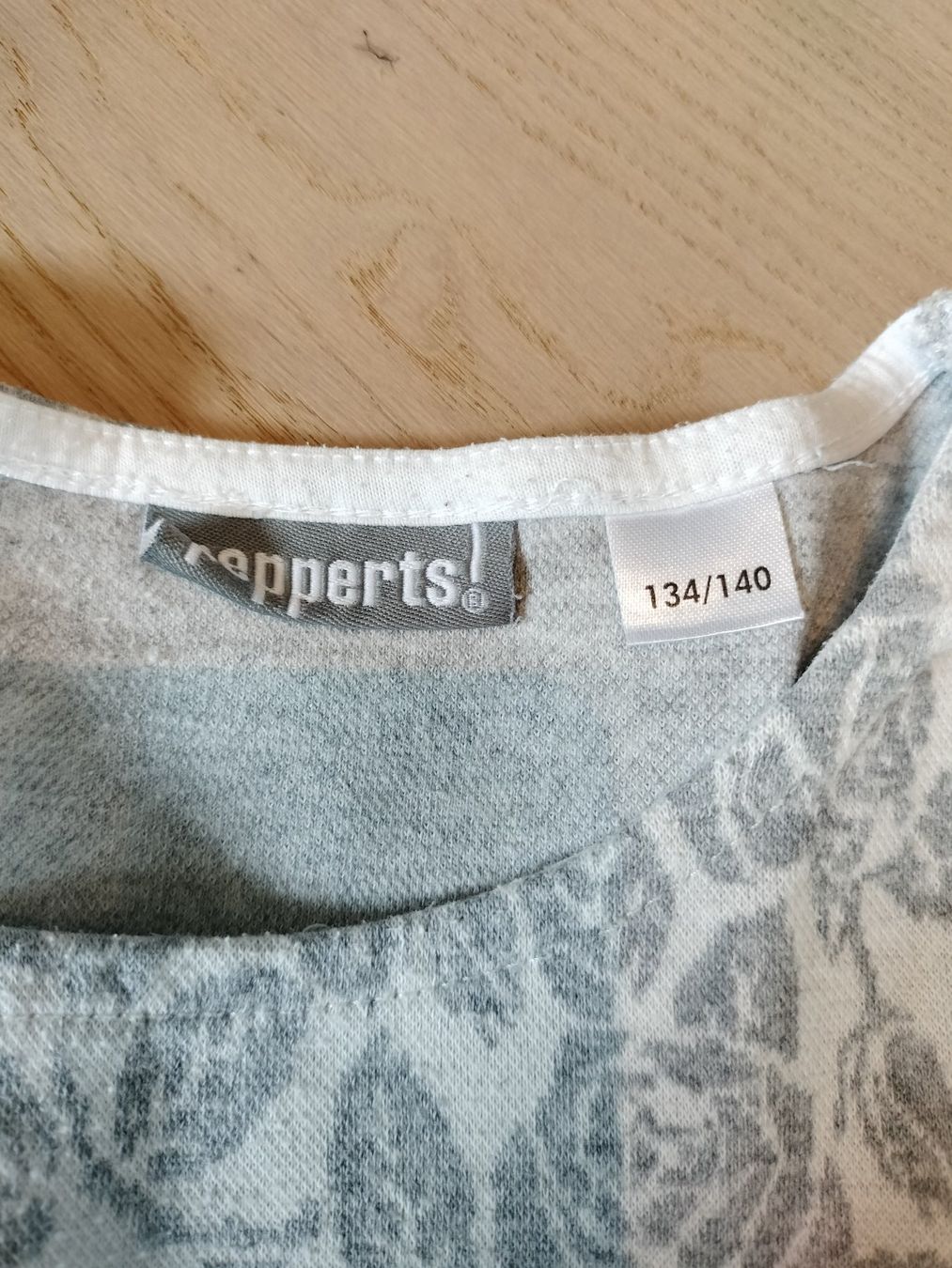Vestiti & Gonne: Langarm-Kleid Grösse 134/140 – Usato da Neftenbach venduto da TheKringel 1