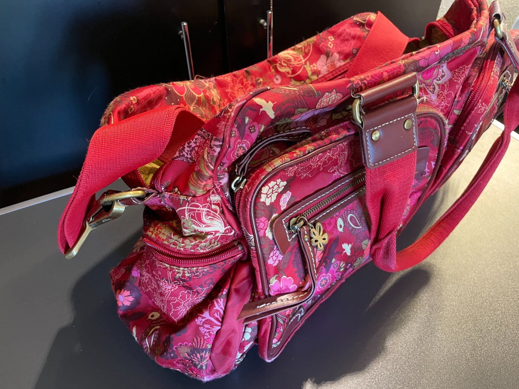 Oilily Taschen: Oilily Weekender rot-bunt , Reisetasche – Gebraucht aus Hittnau von kleen 3