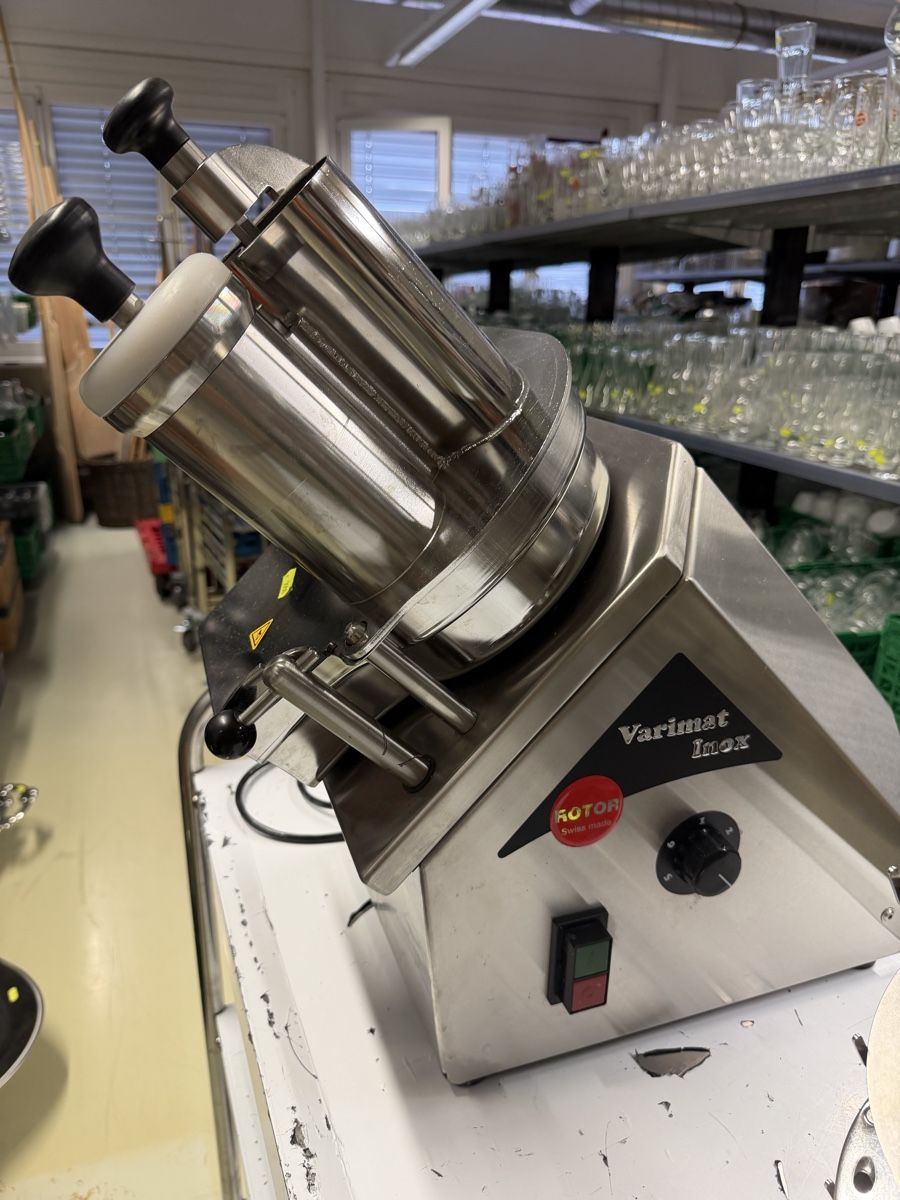 Elettrodomestici da cucina: Rotor Gemüseschneider  RG12  – Usato da Niederwangen BE venduto da HasGastrobedarf 1
