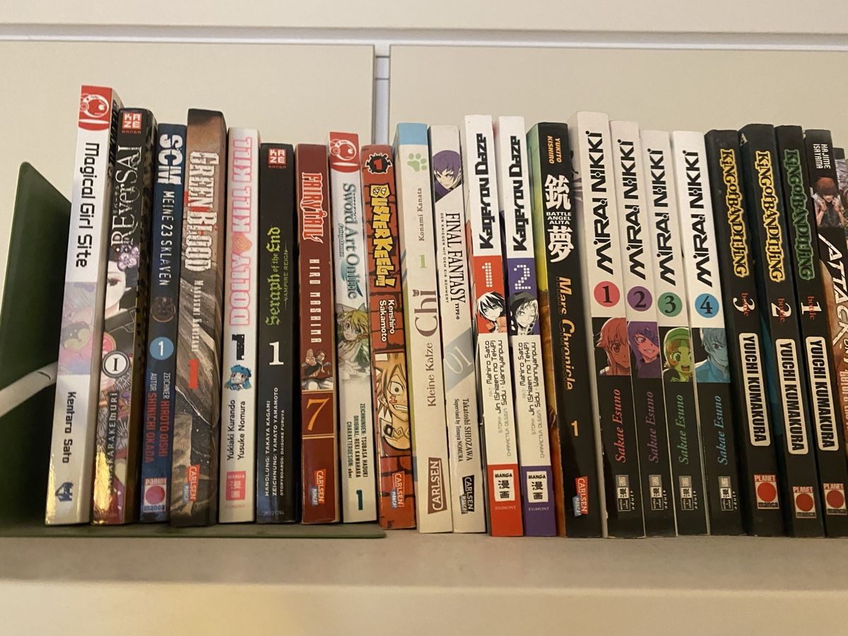 Fumetti: Diverse Mangas – Usato da Greifensee venduto da Julia282B 1