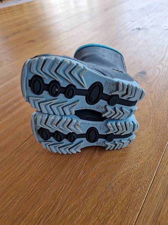 Scarpe per ragazzi: Gummistiefel, Grösse 22 – Usato da Döttingen venduto da sa_sch_ 1