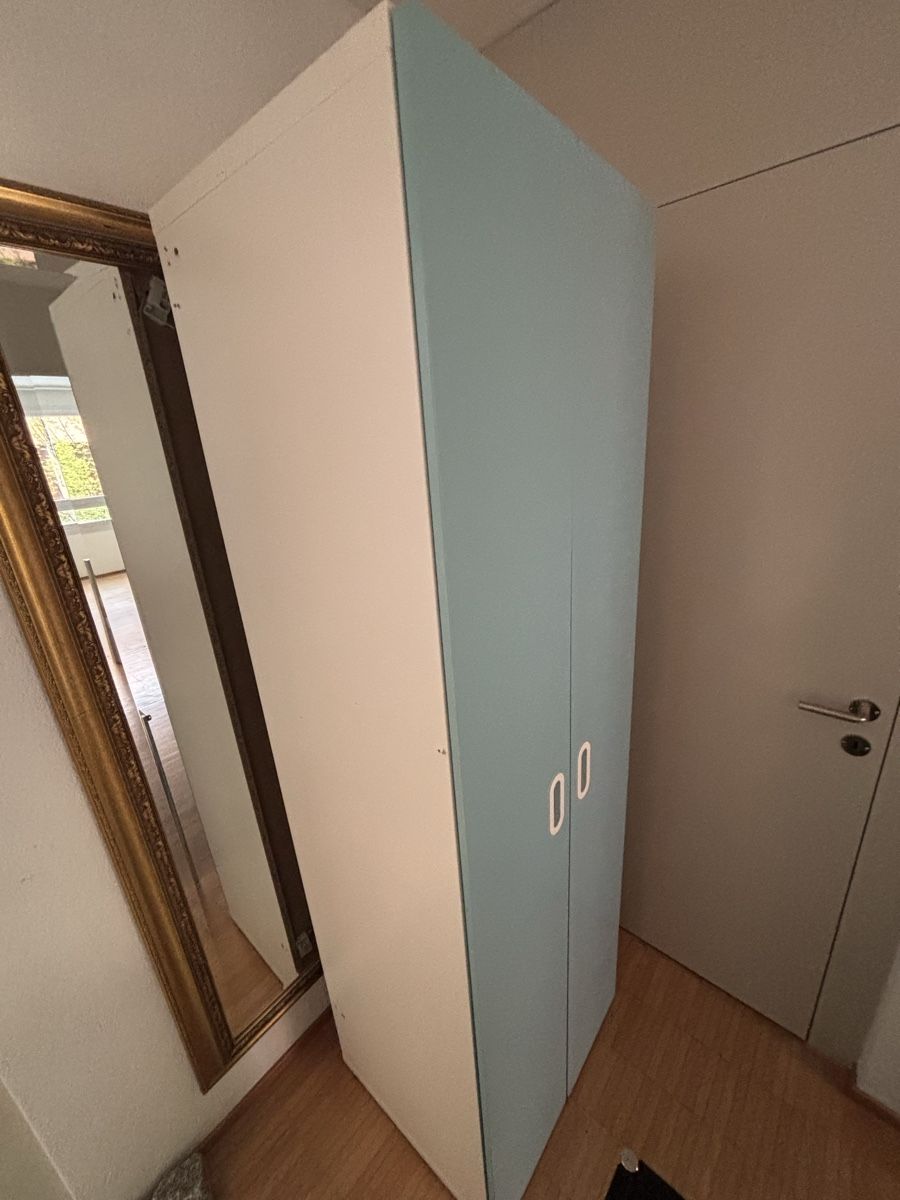 Ikea Armadi: IKEA-Schrank mit Gebrauchsspuren – Usato da Zürich venduto da Chevrolet_55