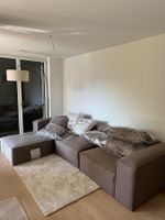 Modulares Sofa (4-Sitzer) mit Hocker (links/rechts)