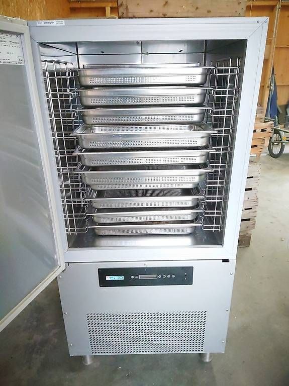 Elettrodomestici da cucina: Schockfroster Afinox Faster 10T – Usato da Sevelen venduto da sei_qd8q 2