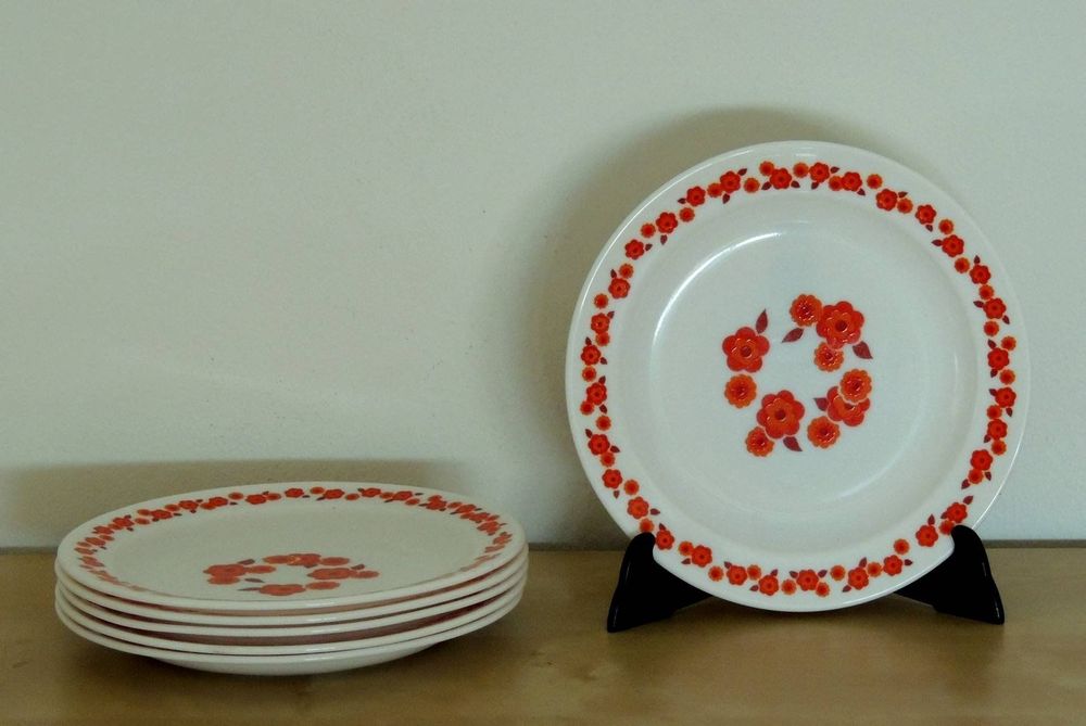 6 Assiettes à Dessert Arcopal - Modèle Hortense à Fleurs, Années 70, Occasion