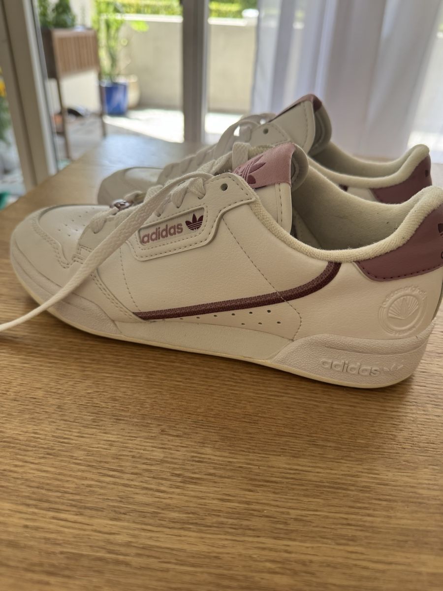 Adidas Damenschuhe: Adidas Sneaker Gr.39 1/3 – Neu (gemäss Beschreibung) aus Wohlen AG von Janii977 1