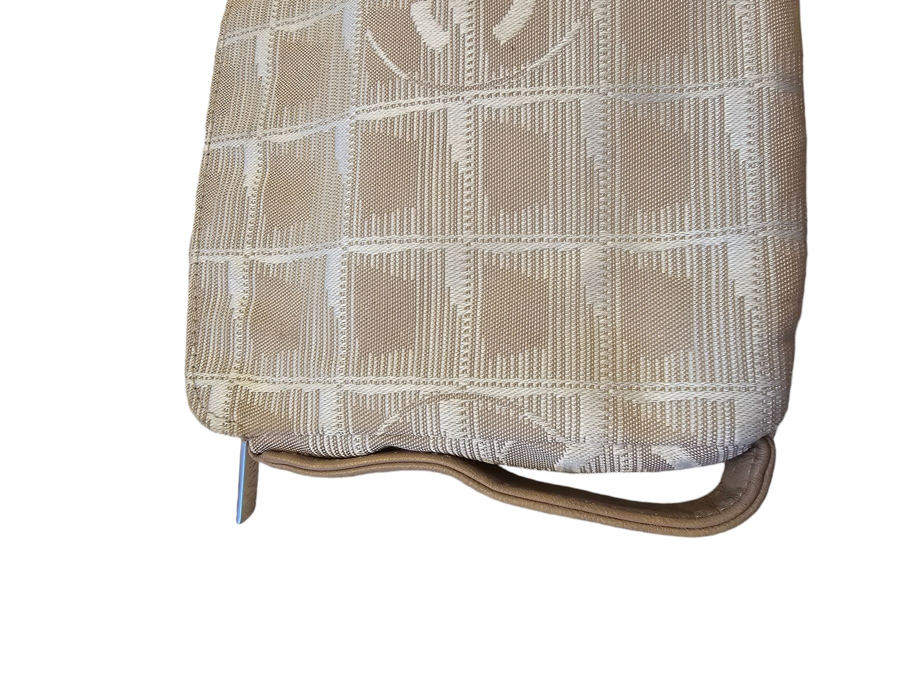 Borse da donna: Chanel Cosmetics Tasche – Usato da Zürich venduto da finesse.shop 1