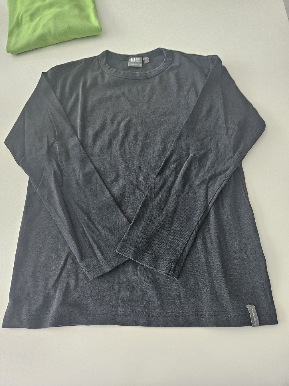 H&M Lotti & Set di vestiti: 2 x Longsleeves – Usato da Ostermundigen venduto da Msmash 2