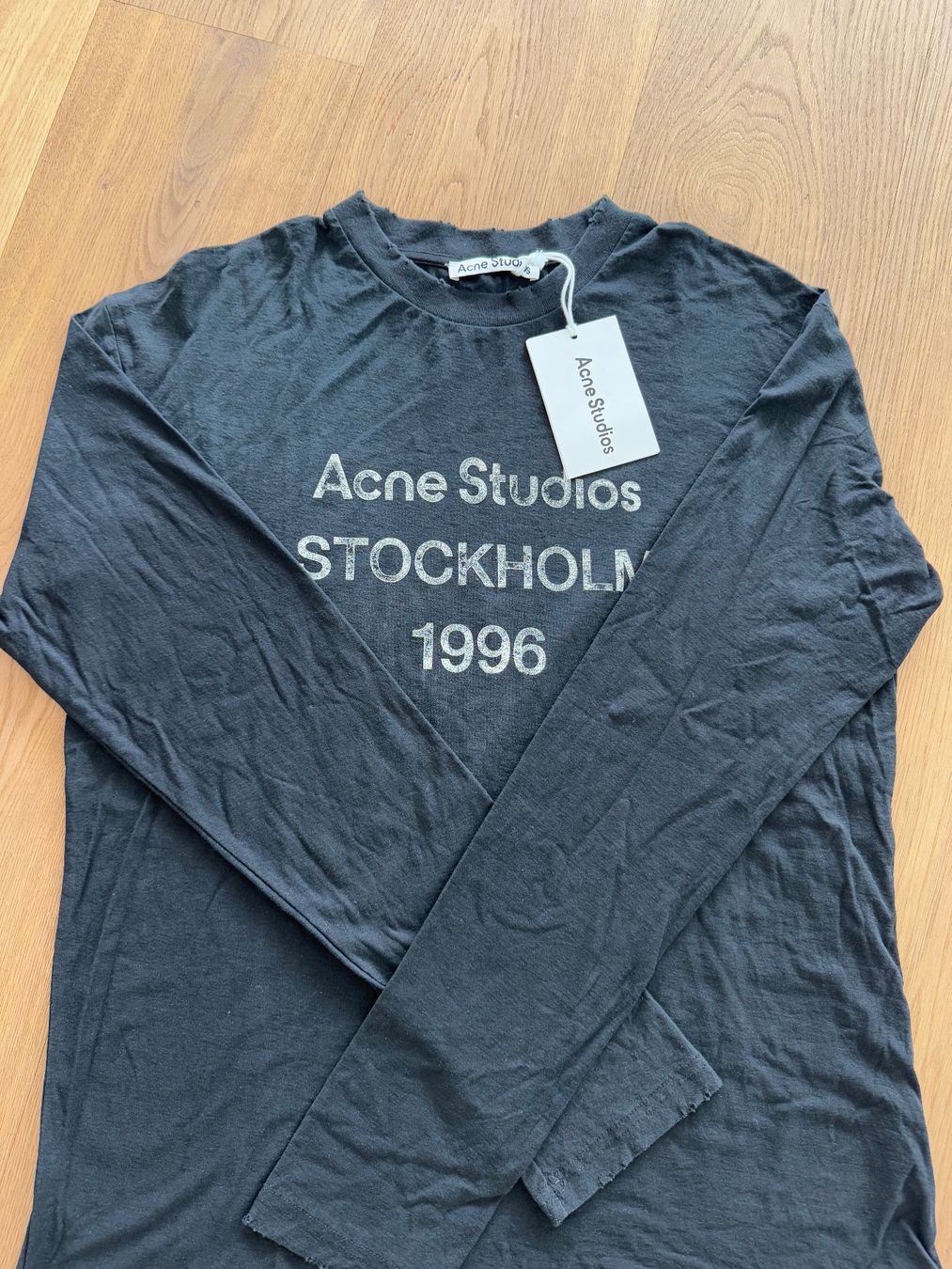 Acne Studios T-Shirts: Acne Studios Longsleeve Gr. M, schwarz – Neu (gemäss Beschreibung) aus Triesen von atos87 1