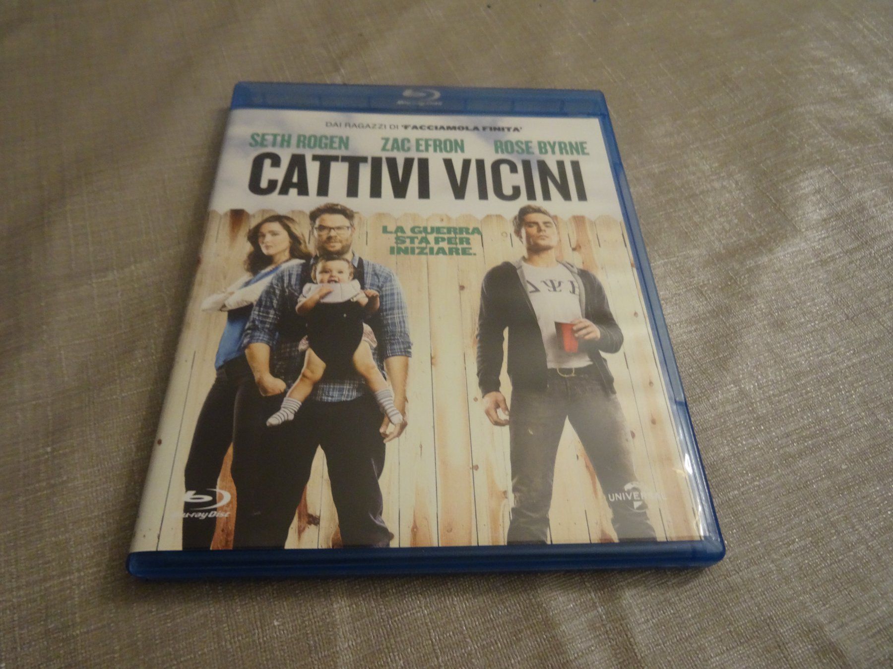 Alle DVDs: Cattivissimi Vicini Bad Neighbors - Blu-ray – Gebraucht aus Olten von Disc-Verkauf