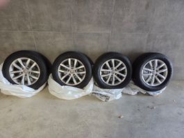 Original VW Passat B8 Felgen 215/60R16 mit Sommerreifen