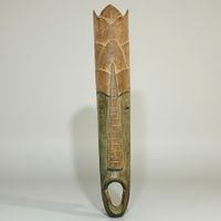 Masque tribal indonésien vintage en bois de balsa