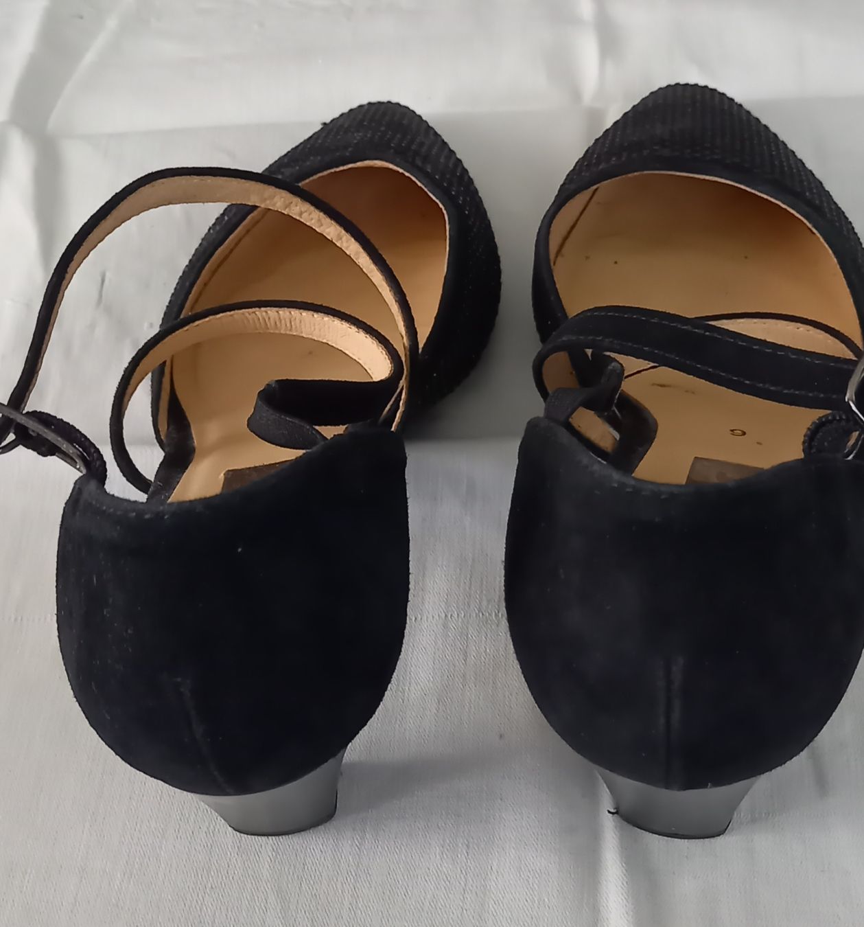 Gabor Scarpe da donna: Gabor Riemchenpumps schwarz  – Usato da Hünibach venduto da rut_l6ht 1