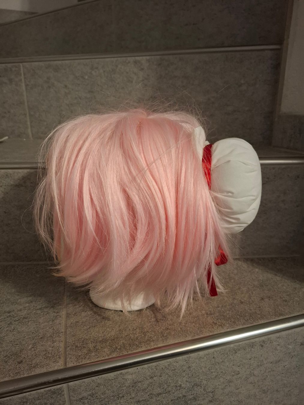 Parrucche: Perücke Cosplay Estelle – Usato da Solothurn venduto da sweyla21 3
