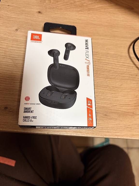 Cuffie: JBL Wave Flex – Usato da Avenches venduto da Myth_Cloth