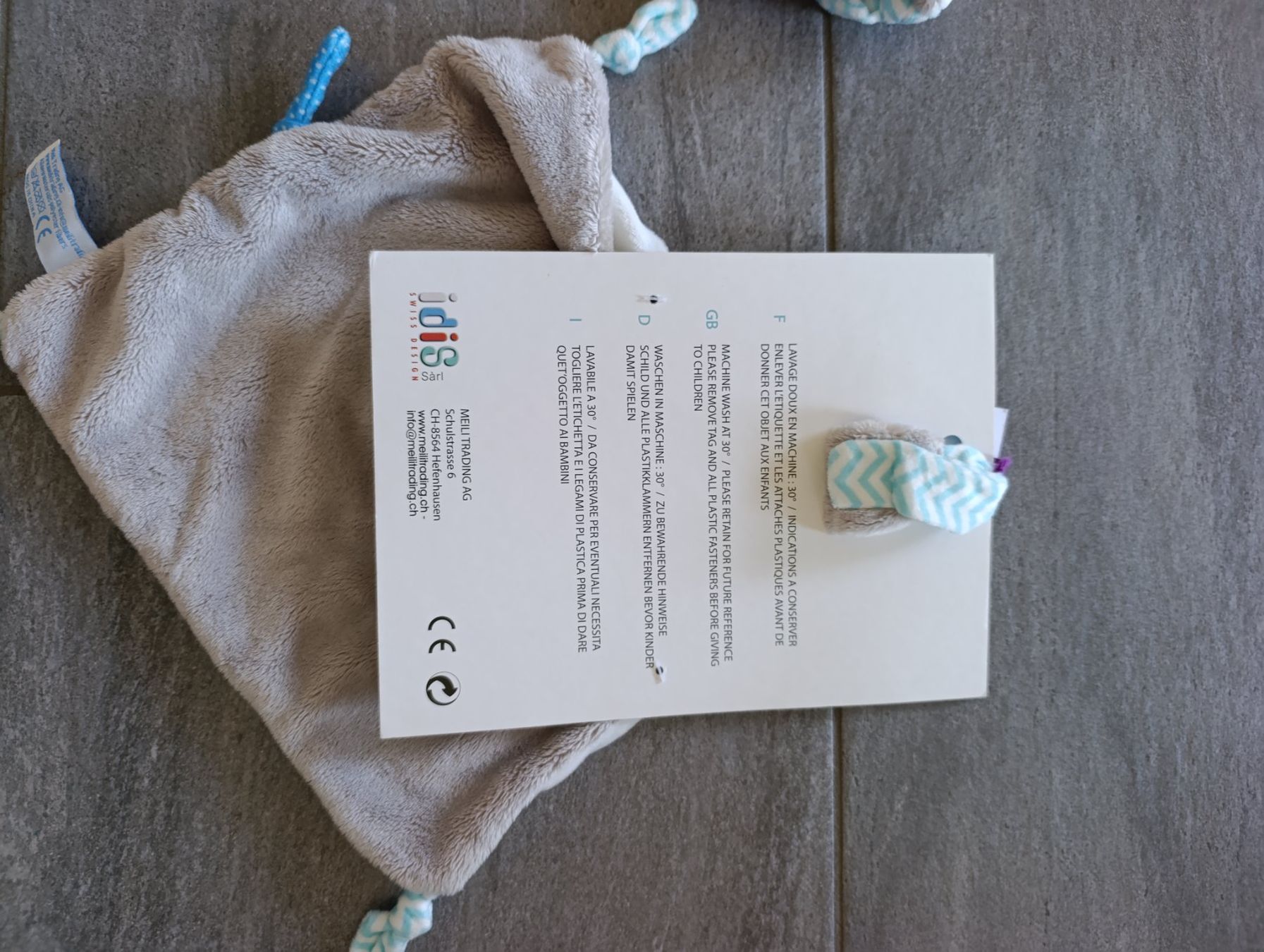 Giocattoli: Lot deux doudous Idis Elephant bleu – Nuovo e nell'imballaggio originale da La Tzoumaz venduto da Marlenev11 2