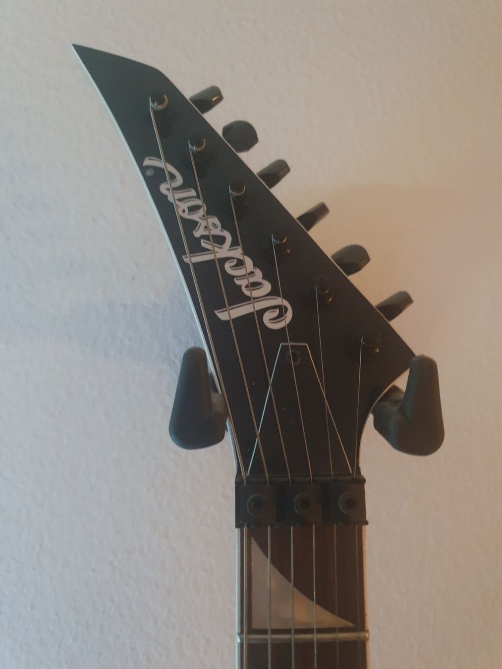 Jackson Strumenti musicali: Guitare Jackson DK2X (gloss black) – Nuovo (secondo la descrizione) da Auvernier venduto da palmito2020 1