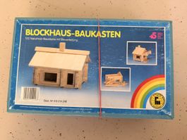 Blockhaus Baukasten Naturholz-Bausteine