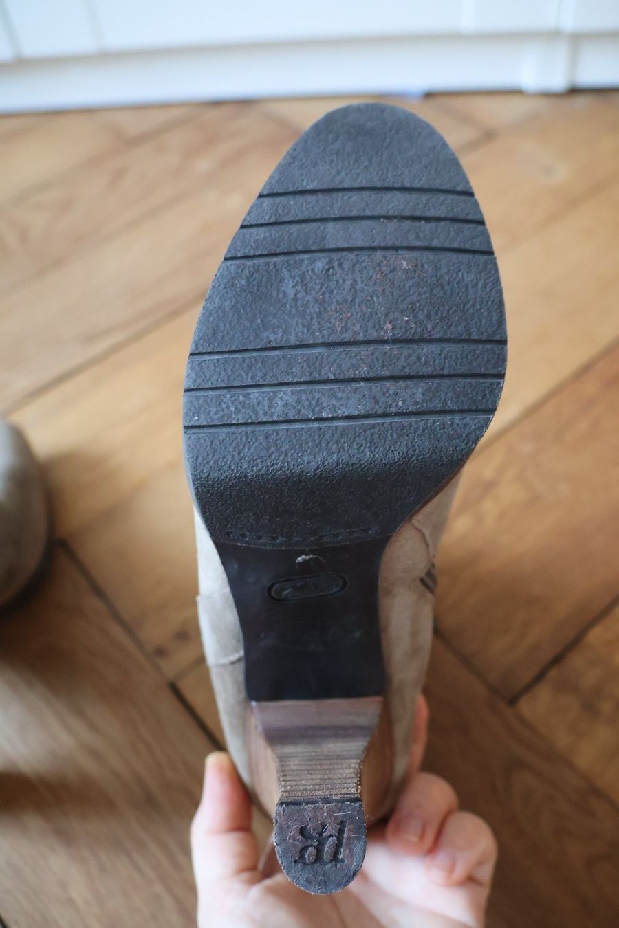 Paul Green Damenschuhe: Beige Wildleder-Stiefeletten – Gebraucht aus Winterthur von jul_v9wx 3