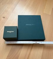 2 Audemars Piguet Boxen plus 4 Papiertaschen