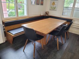 Tisch (Schreinerfertigung)