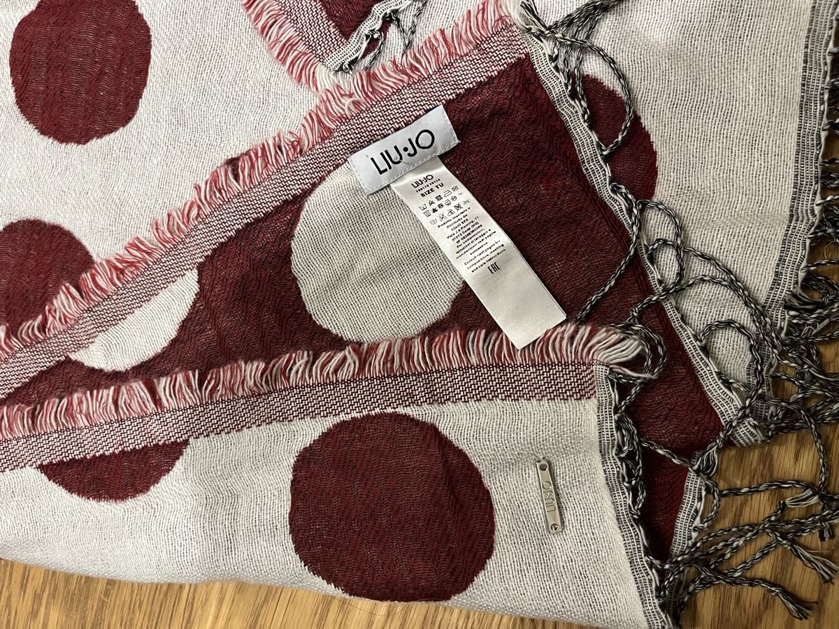 Liu Jo Foulard & Sciarpe: Neuer LiuJo Schal gepunktet – Nuovo e nell'imballaggio originale da Zürich venduto da car_cr6w 1