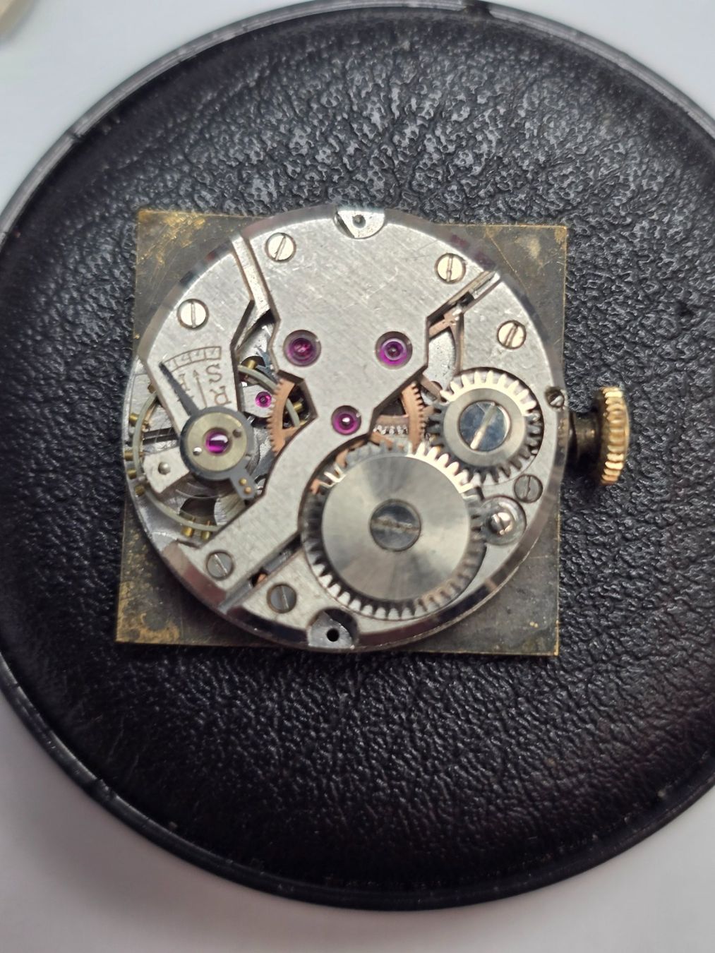 Orologi: Mouvement Inconnu – Difettoso da Tramelan venduto da Nirdan 1