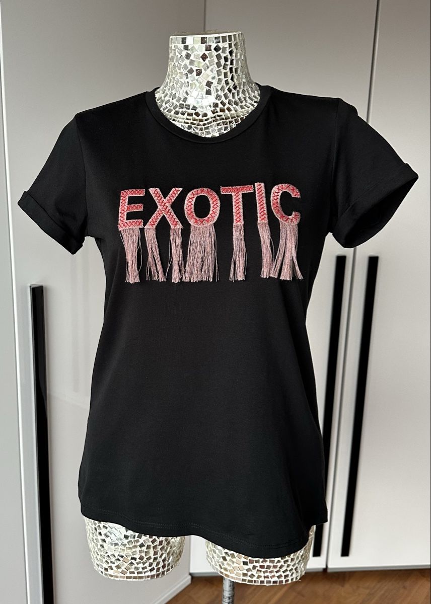 T-shirt: T-shirt nera in cotone Imperial **NUOVA** – Nuovo (secondo la descrizione) da Castel San Pietro venduto da Moregi