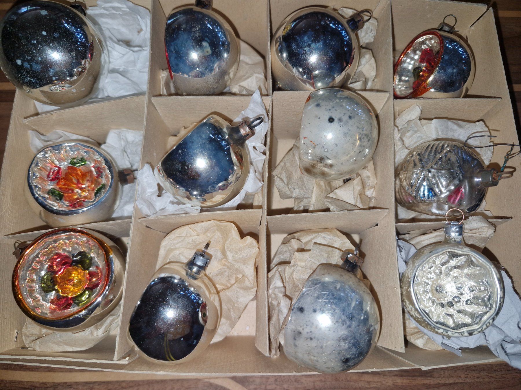 Alle Dekorationen: alter Christbaumschmuck – Gebraucht aus Guarda von rue_bpd7 2
