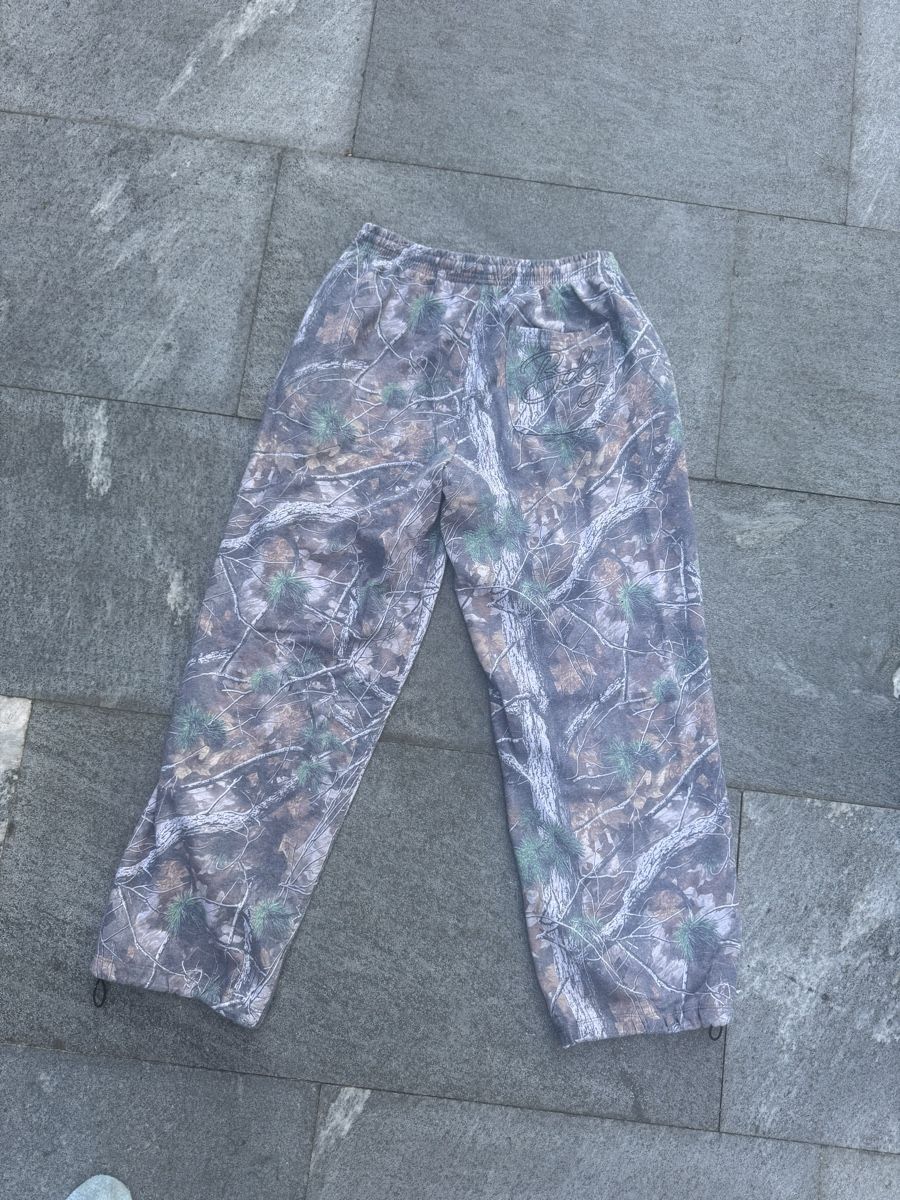 Urban Outfitters Pantaloni: BDG Joggers Camouflage Brown S – Usato da Muri b. Bern venduto da ann_g287 3