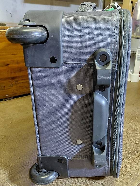 Valises de voyage: Rollkoffer – D'occasion à Langenthal par Sherkaan 3