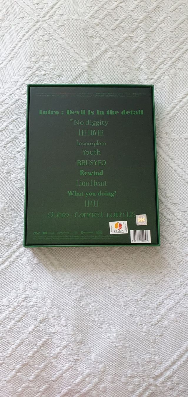 CD: Oneus - [Devil] 1st Album GREEN ver. – Usato da Kriens venduto da befor83 1