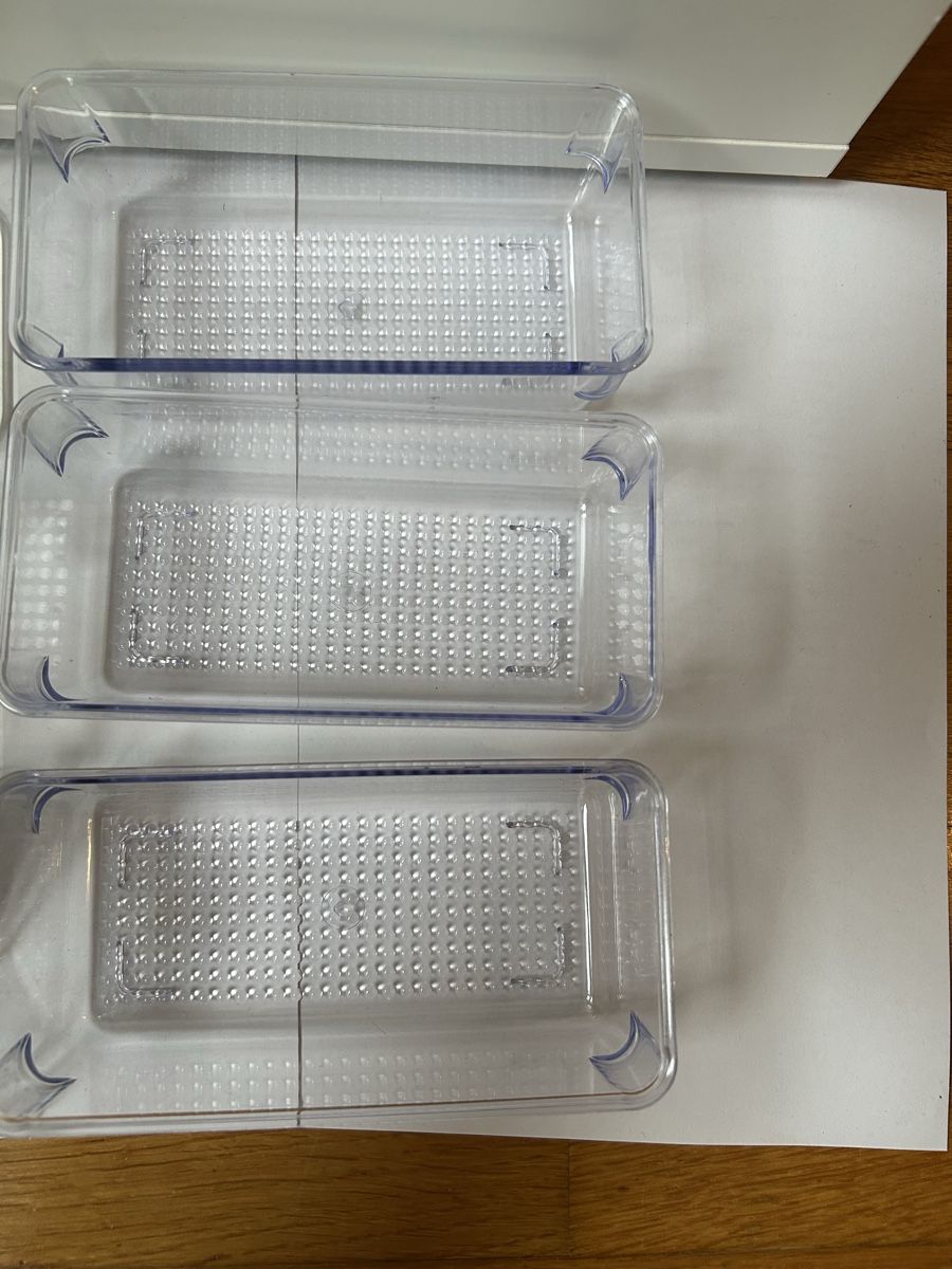 Set di tavolo e panche: Organizer Schubladen/Schrank – Usato da Zürich venduto da Petrita 3
