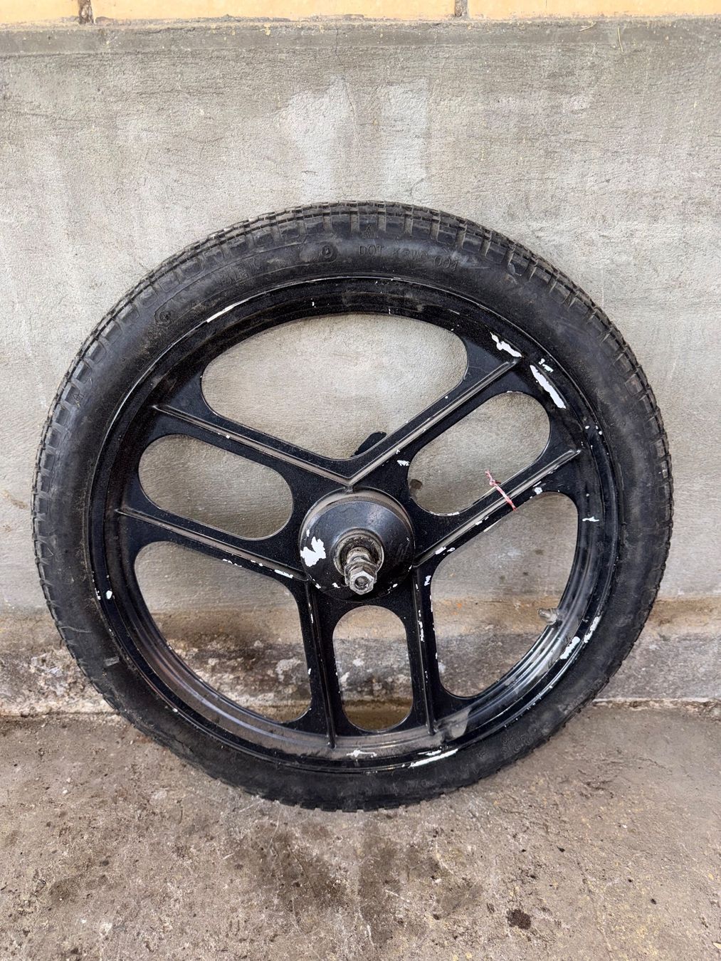 Pony Parti ricambio per ciclomotori: Pony/Cilo Mofa Gussfelgen Vorderrad – Difettoso da Fahrni b. Thun venduto da berger_tuning34 2