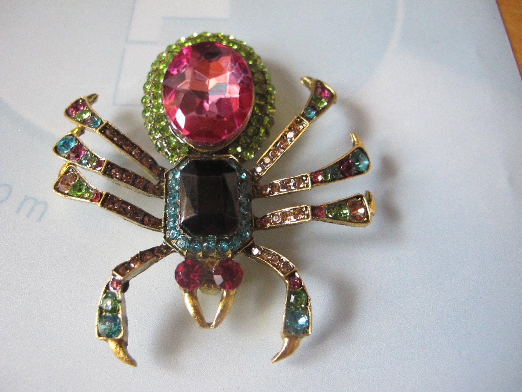 Spille & Fermagli: Extravagante  Spinnen Brosche mit Strass-Steinen! – Nuovo (secondo la descrizione) da Löhningen venduto da Chimae67 2