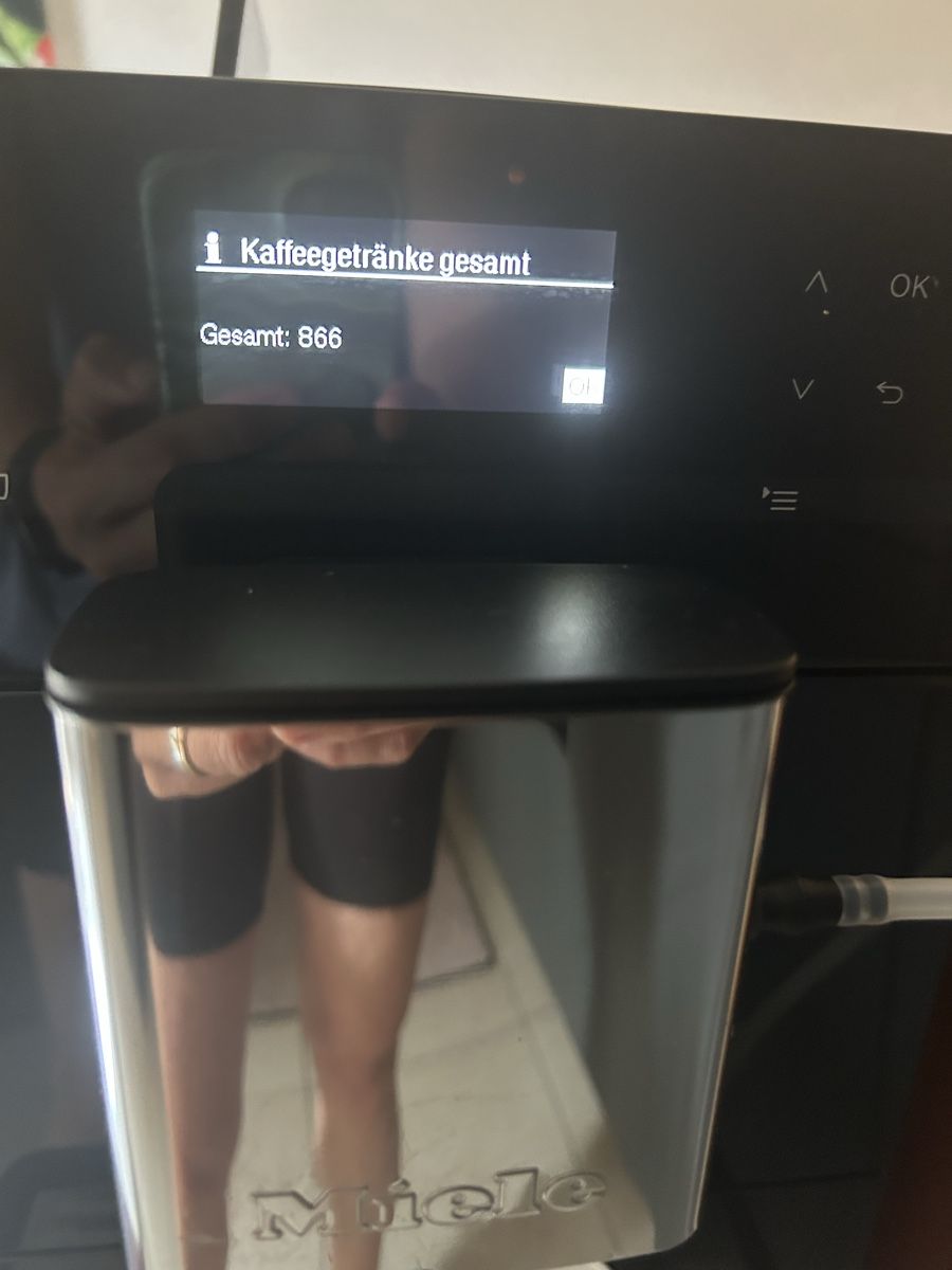 Miele Macchine per caffè & Macchine per espresso: Miele Kaffeevollautomat  – Usato da Schnottwil venduto da Vonbi01 5