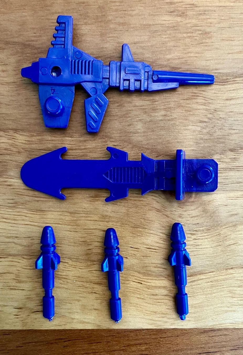 Hasbro Giocattoli: Transformers (G1): Triple Changers / Blitzwing – Usato da Wabern venduto da SuperKingChris 8