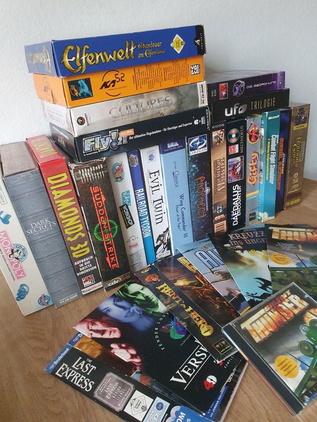 Giochi: PC Games grosse Big Box Sammlung / Bundle / Konvolut – Usato da Greifensee venduto da perfectioN88 1