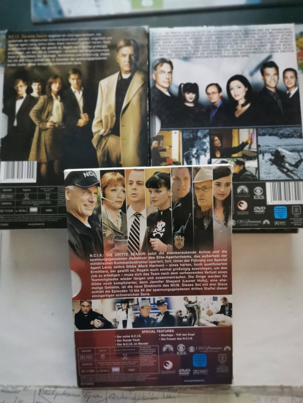 Tutti i DVDs: DVD Navy CIS – Usato da Filzbach venduto da Sabenasi 2