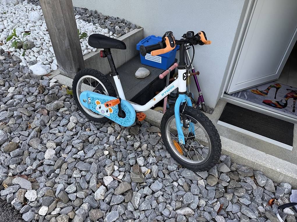 Biciclette: Vélo Btwin 12 pouces  – Usato da Penthaz venduto da jen_5c8h