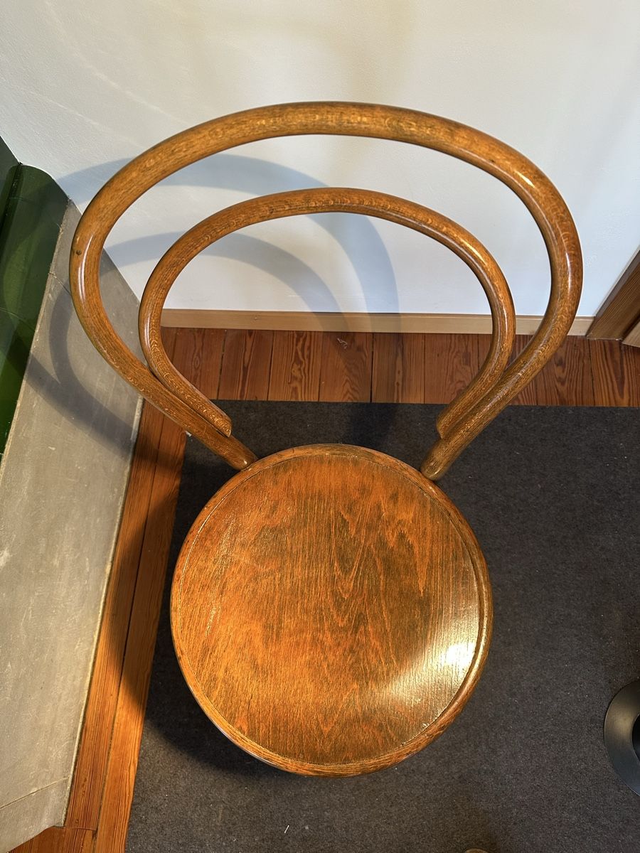 Thonet Sedie: Antike Bugholzstühle Thonet – Usato da Wiesendangen venduto da kavdivision01 3