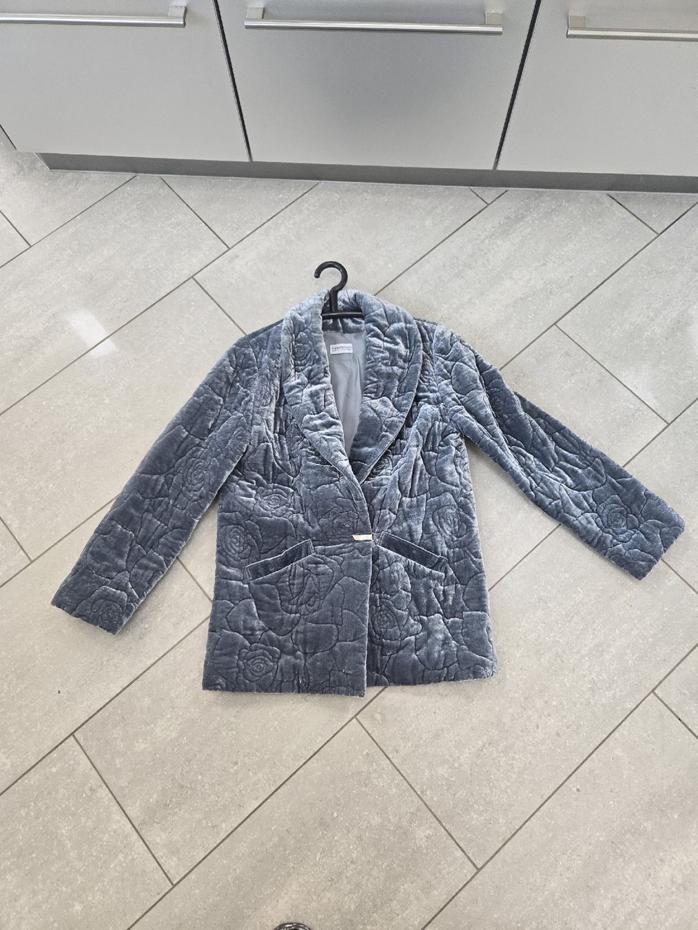 Giacche: Jacke von Lisbeth Egli – Nuovo (secondo la descrizione) da Hausen AG venduto da Monchhichi01
