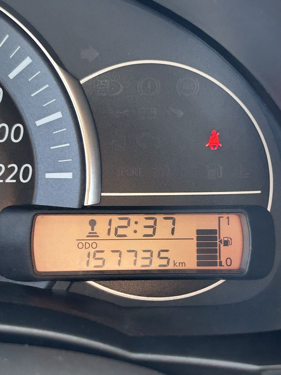 Nissan Autos: Nissan micra 2015 expertise  – D'occasion à Lausanne par jan_w7k6 8