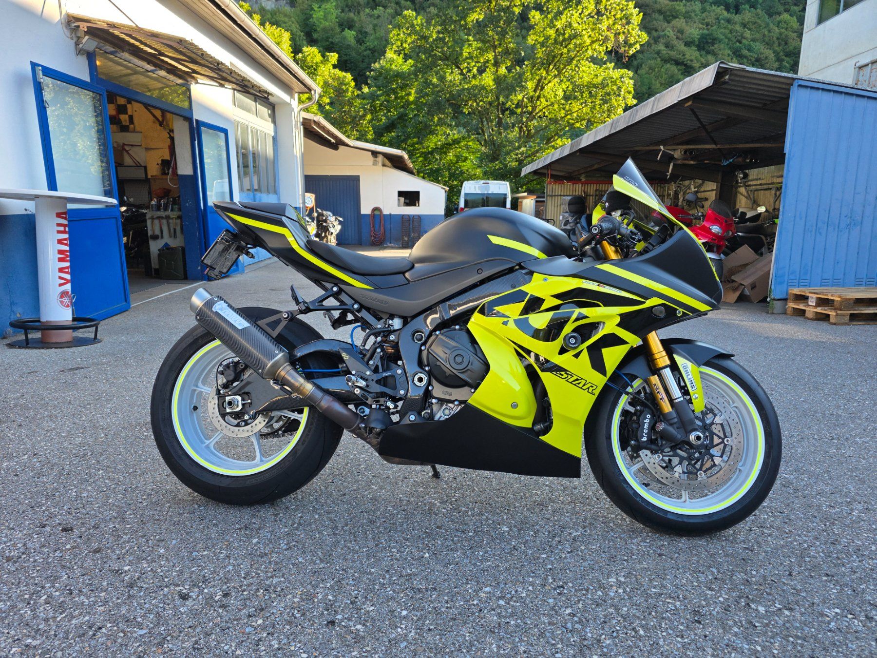 Suzuki Strada: Suzuki Gsx-r 1000 r – Usato da Stabio venduto da Mauri_rr