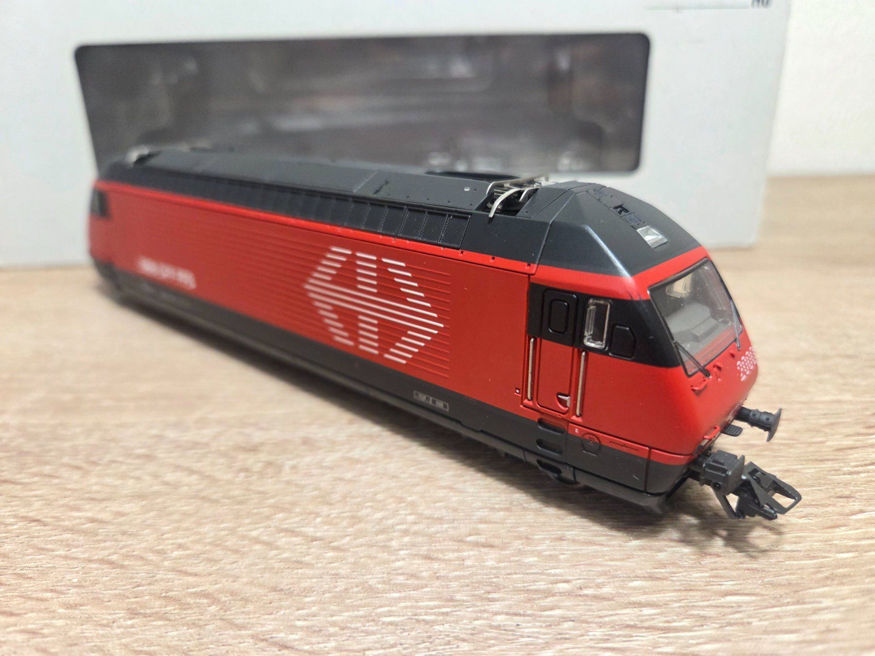 Märklin Modelleisenbahnen: Märklin 37460 E-Lok Serie 460 SBB Digital H0 – Gebraucht aus St-Aubin-Sauges von Lo_Go 3