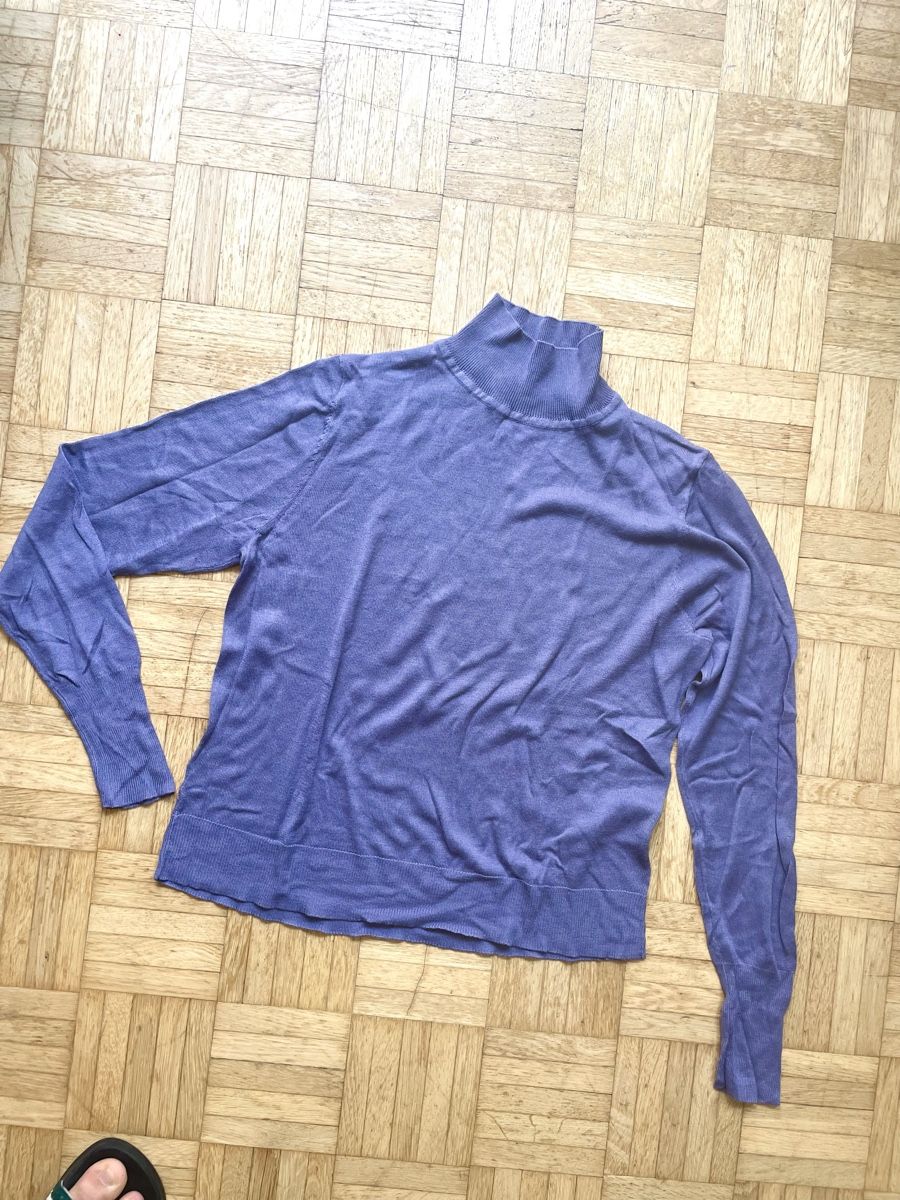 Zara Maglioni & Felpe: Wunderschöner leichter Pullover, Lila/Blau, Grösse S – Nuovo (secondo la descrizione) da Zürich venduto da Carlajimena 1