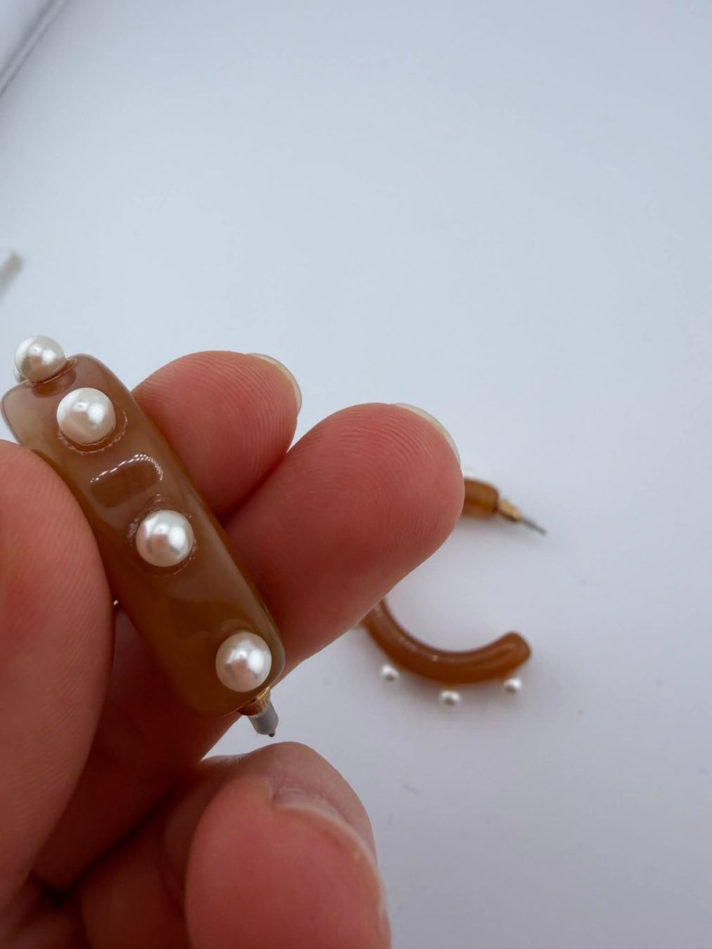 Ohrringe & -stecker: Trendige Ohrringe mit Perlen 🌸 – Neu und originalverpackt aus Riehen von edu_92w7 4