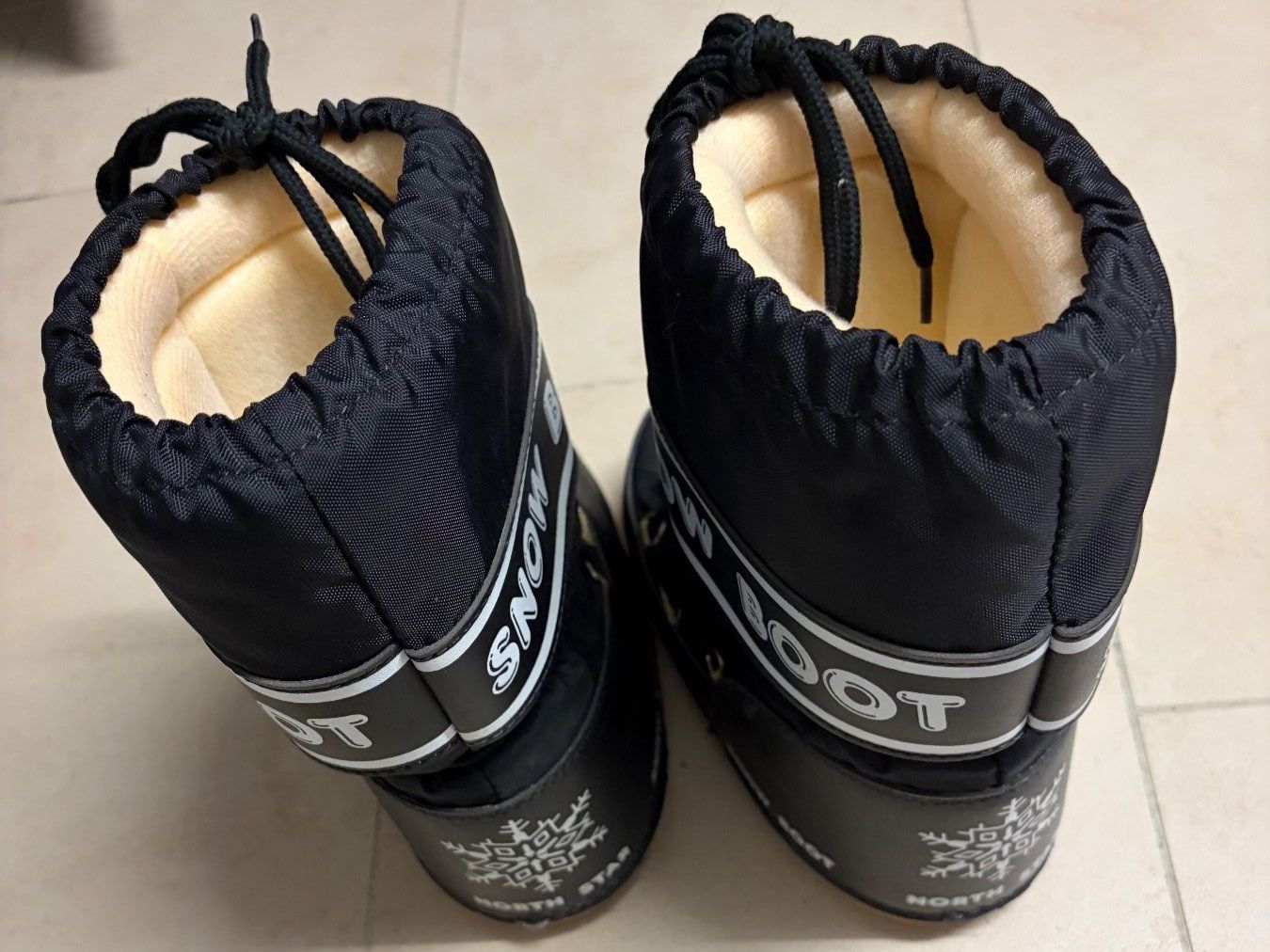 Moon Boot Damenschuhe: Snow Boots – Gebraucht aus Muri b. Bern von Ev6 1