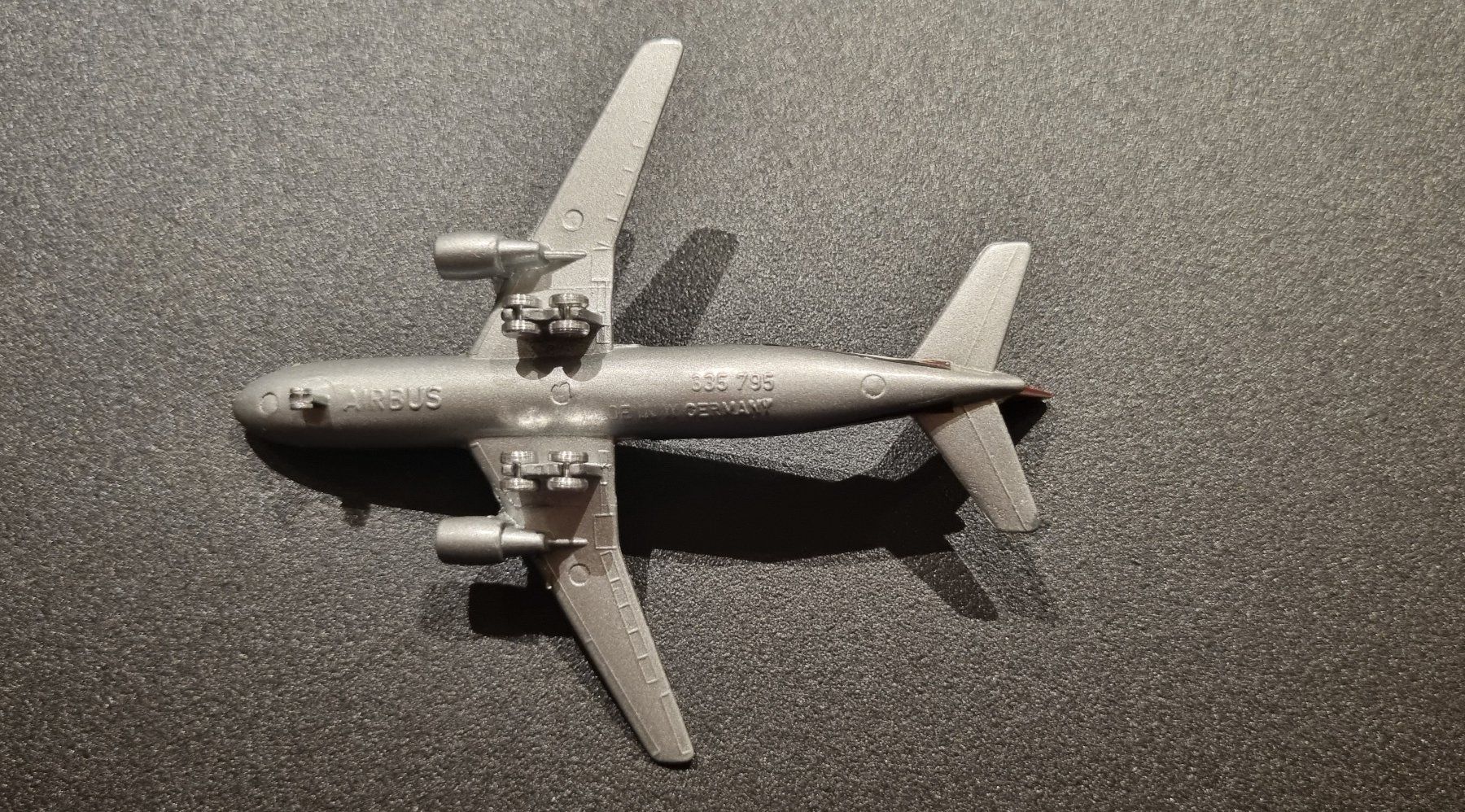 Swissair Modellbausätze & Standmodelle: Swissair Modellflugzeug Airbus A310 – Neu (gemäss Beschreibung) aus Lachen SZ von LinDiscount 2