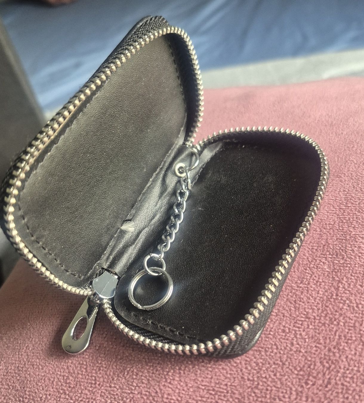 Porte-clés: Custodia chiave auto nera "DON'T TOUCH MY KEYBAG" zip – Neuf (Voir description) à Giubiasco par Stefaniav 1